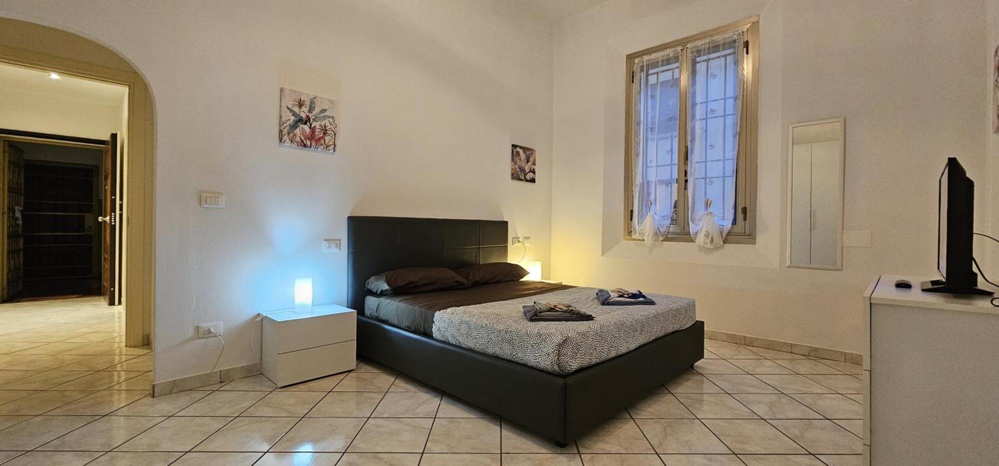 Luxury Station Apartment Bologna Buitenkant foto