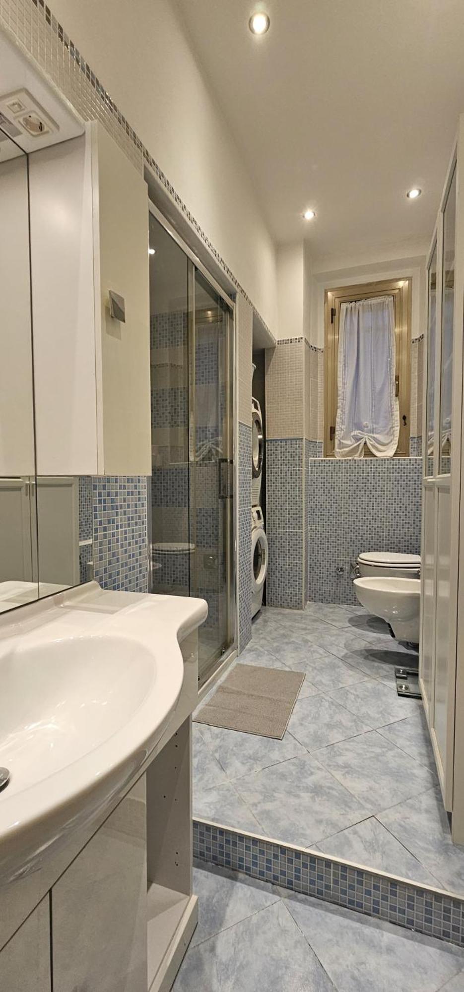 Luxury Station Apartment Bologna Buitenkant foto