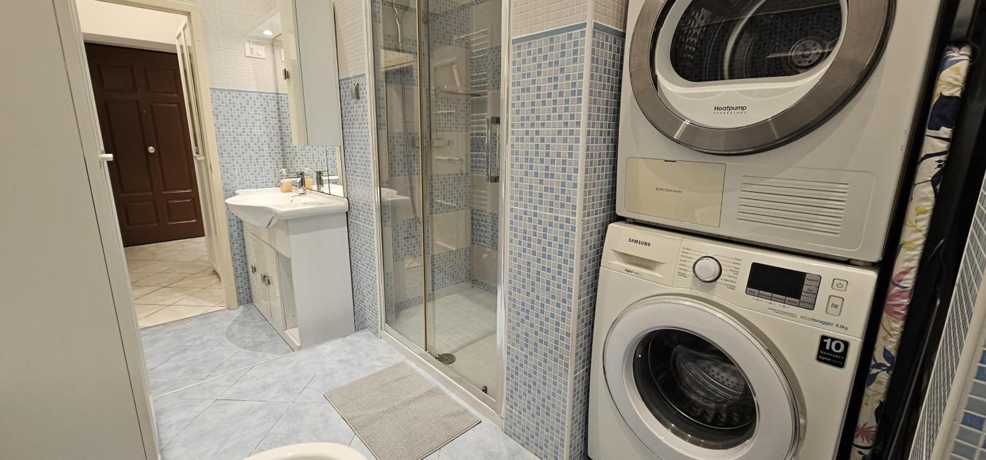 Luxury Station Apartment Bologna Buitenkant foto